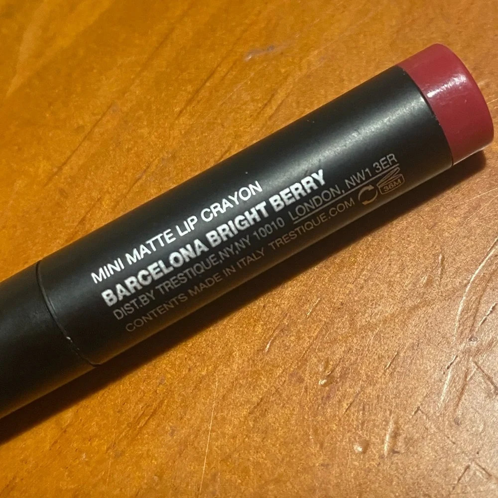 Trestique Mini Matte Lip Crayon